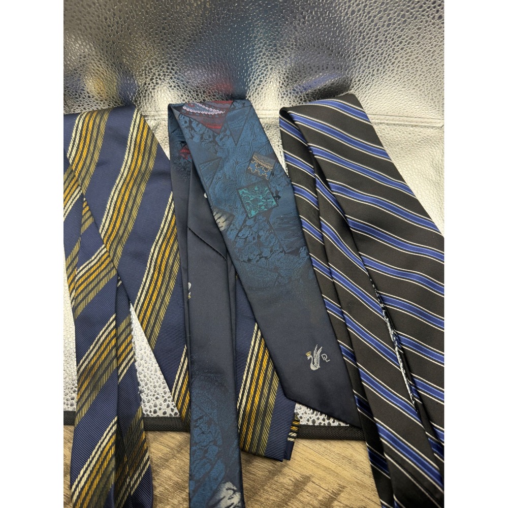 Lot of 3 Mens Silk Ties Dona Vica Don Loper Club Room Striped Paisley Blue Black